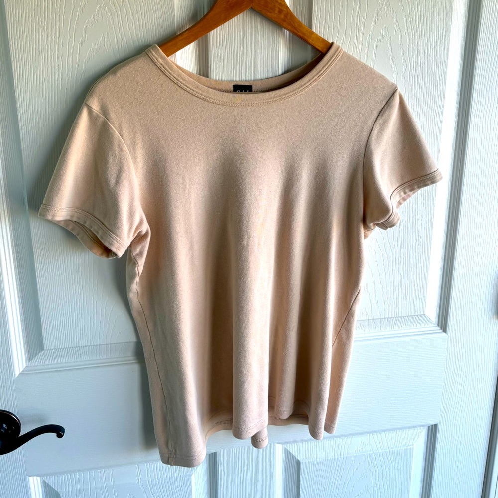GAP Cream Short Sleeve EUC Tee Shirt 100% cotton